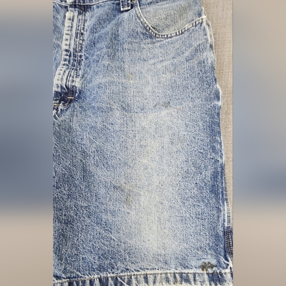 Wrangler Carpenter Style 100% Cotton Denim Jean Shorts. 40 - Picture 2 of 4